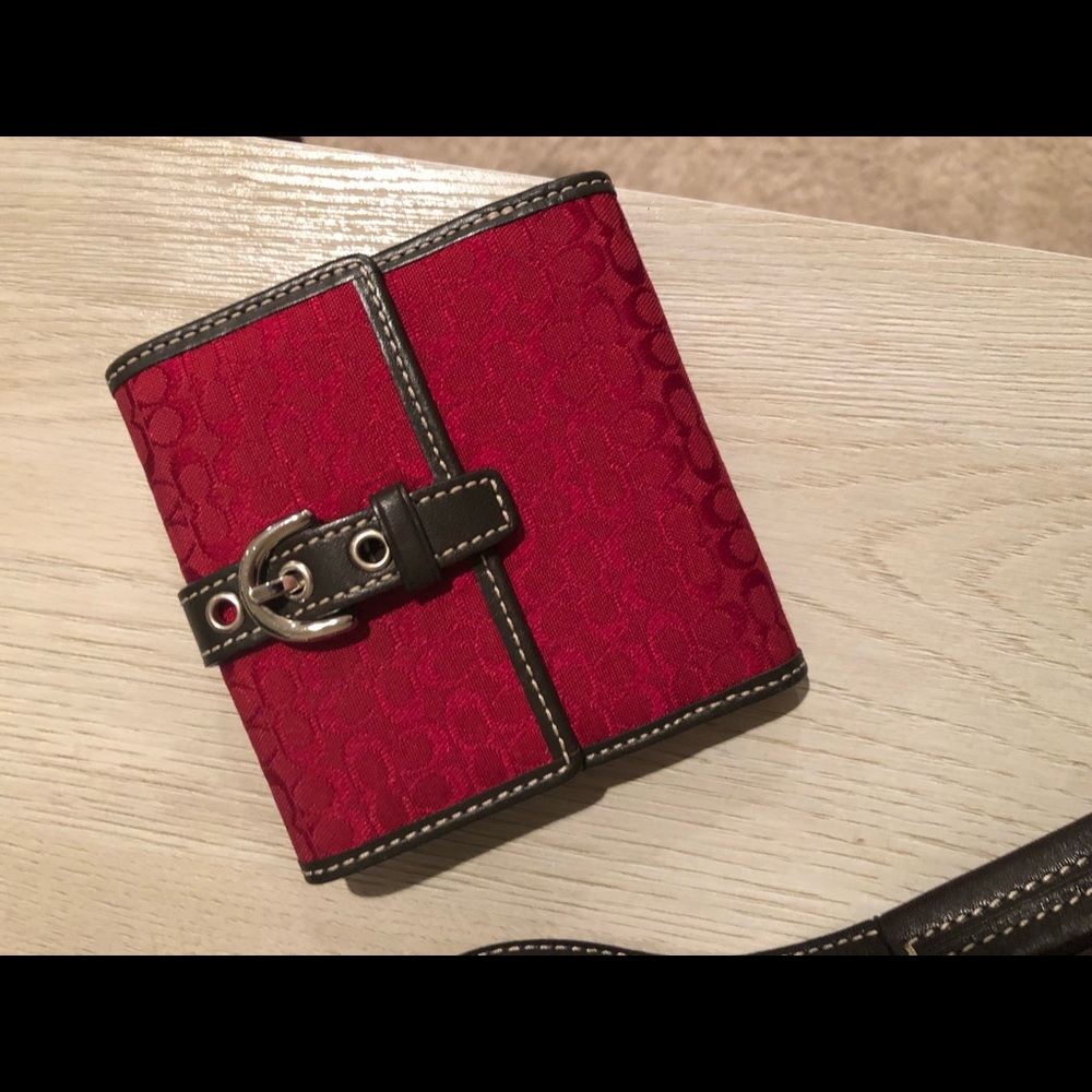 Coach wallet